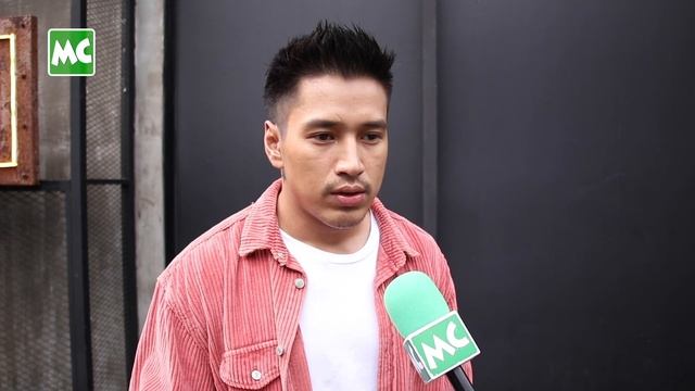 နေခြည်ဦး နဲ့ Close ဖြစ်ပြီးသားမို့ အေးဆေးပါ