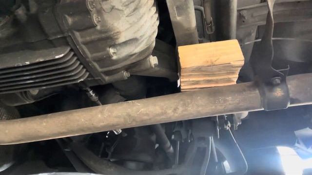 How to Change “Differential Fluid” by your self for Mercedes-Benz GL Class смотреть онлайн