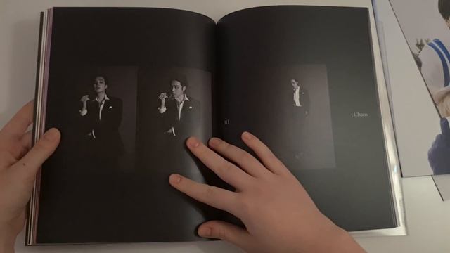 Распаковка фотобука Jimin/ Unboxing Special 8 Photo-Folio Me, Myself, and Jimin 'ID:Chaos' смотреть онлайн