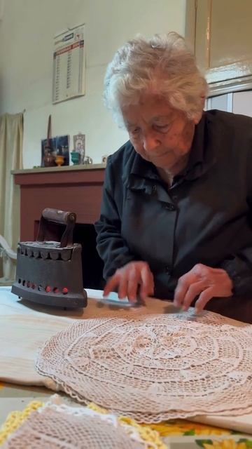 PLANCHA QUE FUNCIONA A BASE DE CARBON😱 #shorts #datoscuriosos #planchas #sabiasque #curiosidades смотреть онлайн