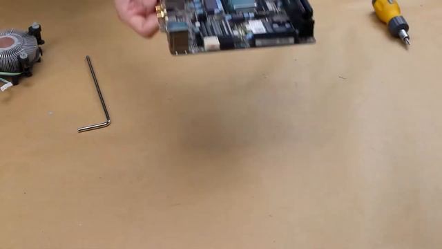 Intel Stock Cooler Retested, but will it be better? | TWT Mini 14 смотреть онлайн