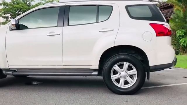 ISUZU MU-X 3.0 VGS.2WD. AT2014739,000 บาท15,xxx/72งวด смотреть онлайн
