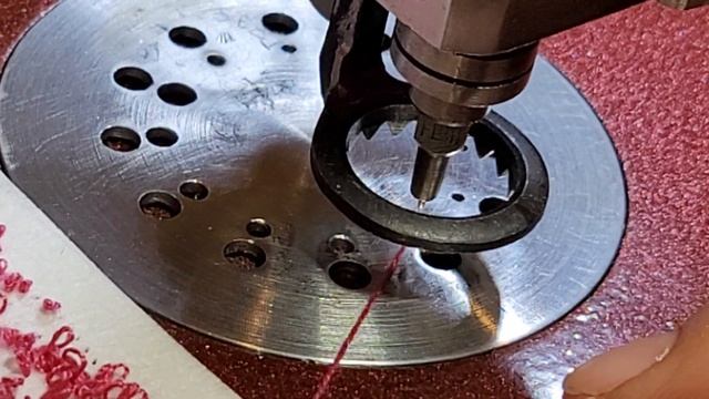 MOSS Poodle - chain stitch machine смотреть онлайн