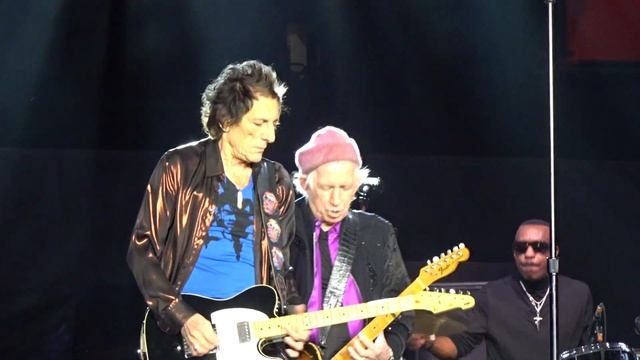 The Rolling Stones Tumbling Dice Detroit Nov 15 2021 смотреть онлайн