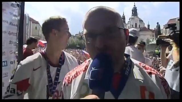 Máš votvírák? смотреть онлайн