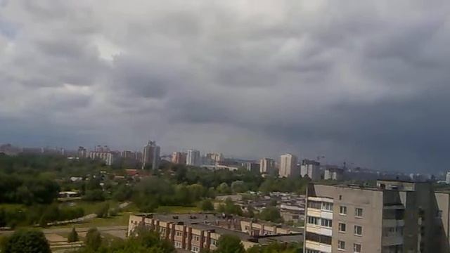 Странные звуки в Минске смотреть онлайн