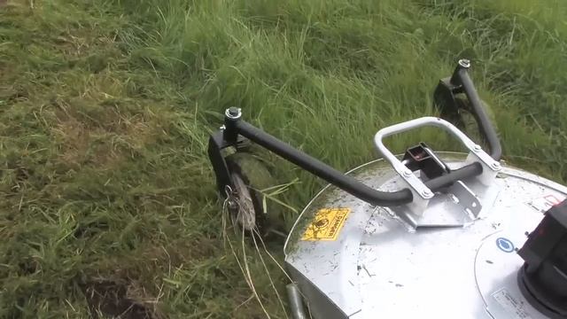 Tracmaster BCS630WS Mulching Mower in use смотреть онлайн