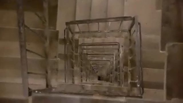 Dropping an iPhone XS Down Crazy Spiral Staircase 300 Feet - Will It Survive? смотреть онлайн