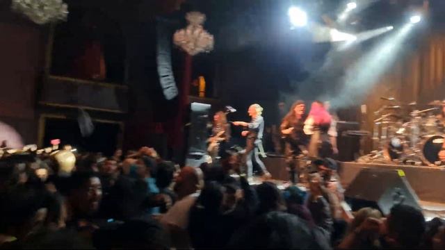 Mago De Oz - Tu Madre es una Cabra Live San Francisco смотреть онлайн