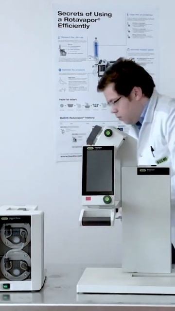 Installation of Rotavapor R-300 in under one minute! #buchi #rotaryevaporator #evaporation #shorts смотреть онлайн