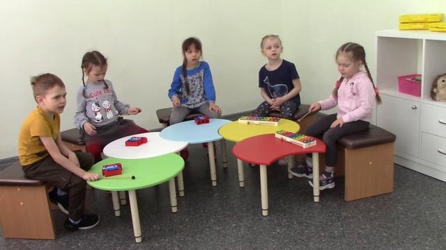 Эстеты 2 1 Закличка