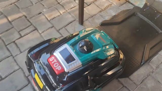 Robotická Sekačka Ferrex R800 Easy