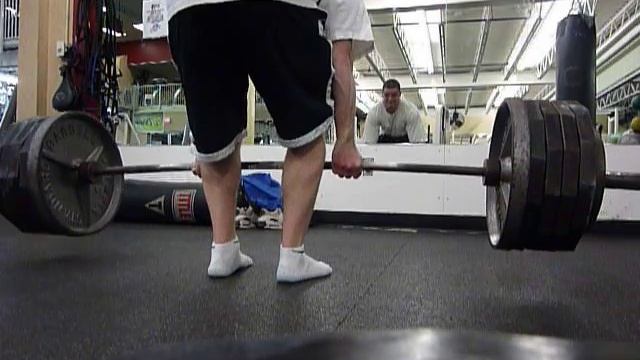 550 Lb Deadlift @ 180 Lb body weight. смотреть онлайн