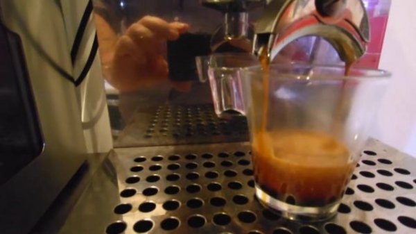 Gaggia Classic Pro vs Lelit Glenda Plus T PID