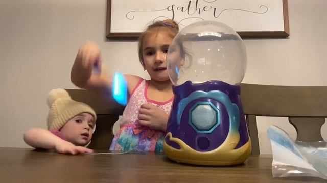MAGIC MIXIES MAGICAL CRYSTAL BALL unboxing Part 1 смотреть онлайн
