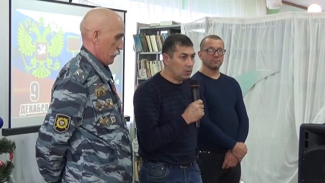 Илишевские вести.11 декабрь -Чечня бәрелешендә һәлак булганнарны искә алу көне смотреть онлайн