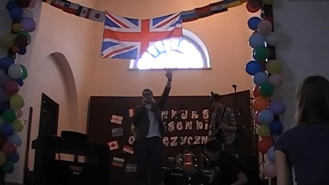 Mateusz Mielziuk z zespołem I LO Suwałki Franz Ferdinand смотреть онлайн