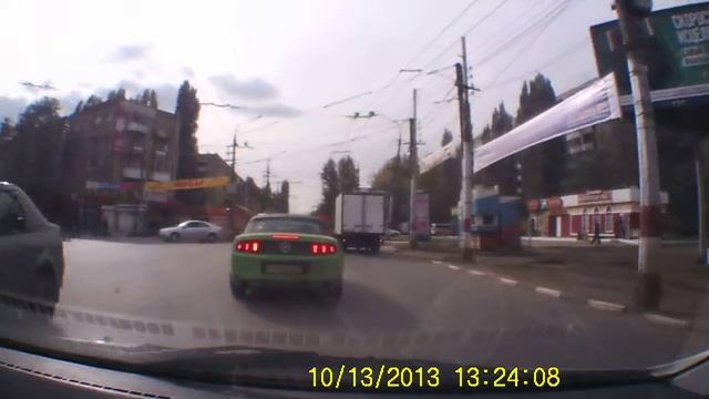 мустанг смотреть онлайн