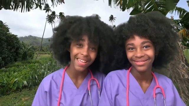 Praying Mantis Fun Facts, Jokes, & More with Ray & Pay! Episode 6 смотреть онлайн