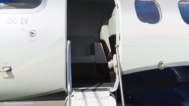 Embraer Phenom 100 EV interior and exterior overview смотреть онлайн