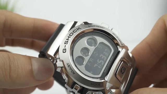 NOT YOUR ORDINARY G-SHOCK CASIO G-SHOCK GM-6900-1
