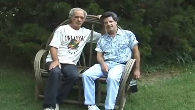 JJ Cale - Old Friend смотреть онлайн