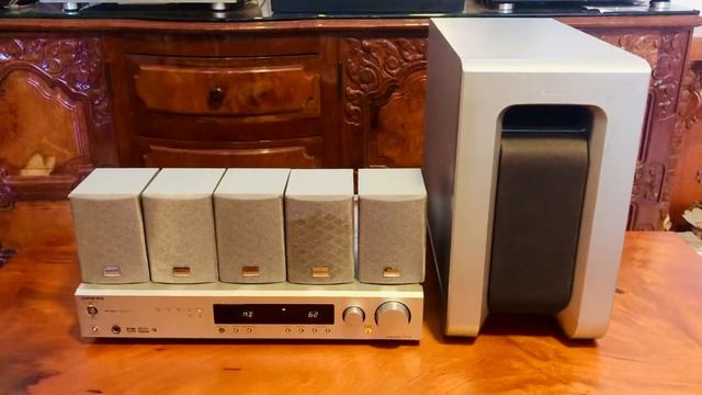 ONKYO AV-RECEIVER 
Model TX-L5