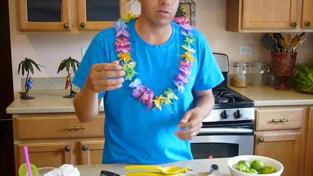 lemon juicer смотреть онлайн