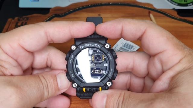 CASIO G-SHOCK GA-900-1A смотреть онлайн