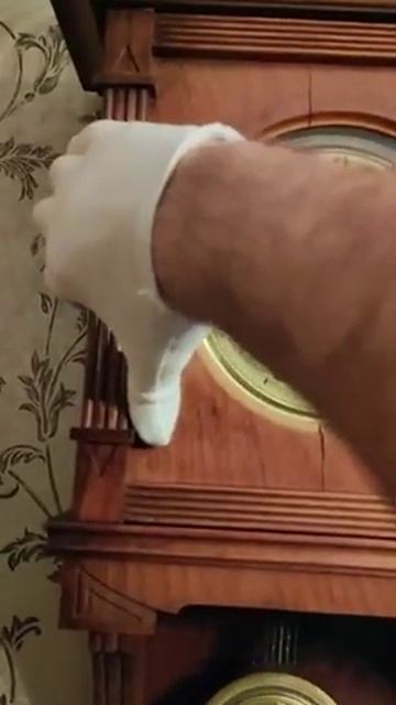 антикварные часы HAU смотреть онлайн