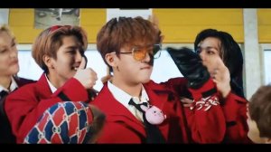 Stray Kids «Christmas EveL» M/V