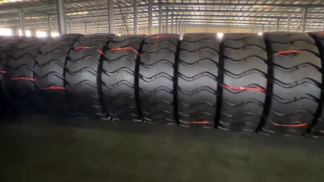 Solid Rubber Tyre High quality tire radial 23.5/25 17.5/25 Nylon tires loaders tires grader tyre смотреть онлайн