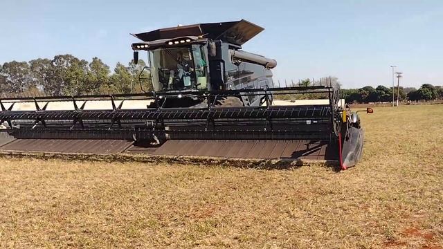 Colheitadeira Ideal 7 Fendt смотреть онлайн