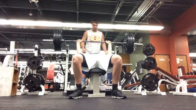 325 Bench (10 LB PR) смотреть онлайн