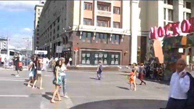 Путешествие Алёны в Москву смотреть онлайн
