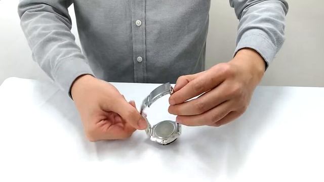 CASIO手錶 黑色軍裝銀帶鋼錶ECE8 смотреть онлайн