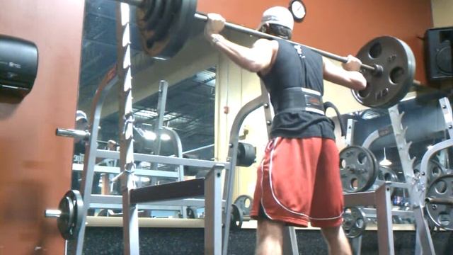 300lb Squat (3 reps) @ 152 lbs смотреть онлайн