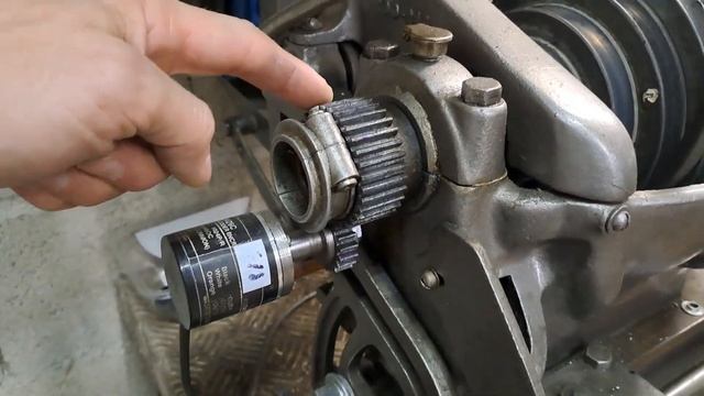 My new electronic lead screw, full presentation and automatic threading demo смотреть онлайн
