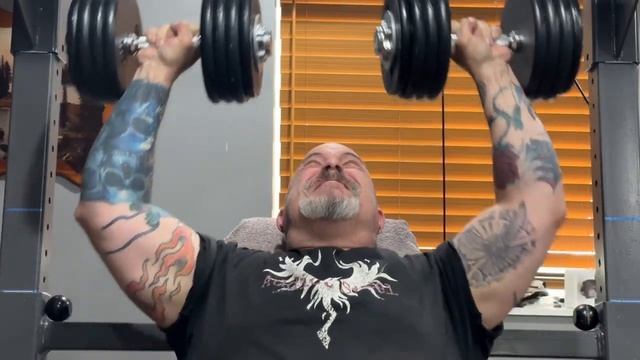Overhead shoulder press with 80 lb bells смотреть онлайн