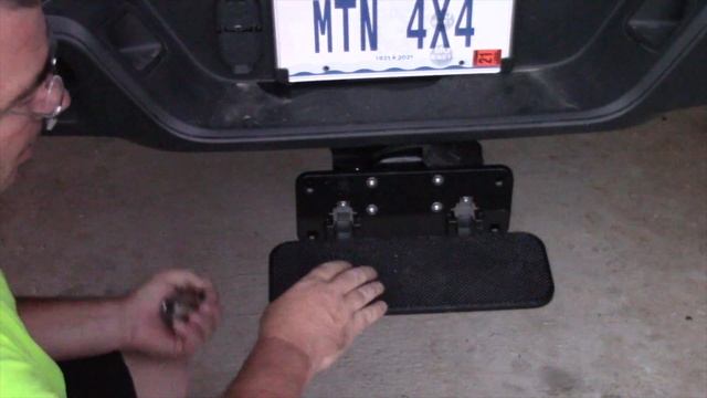 Rhino Storm Fold-up Receiver Hitch Step Jeep Gladiator Truck Wrangler SUV смотреть онлайн