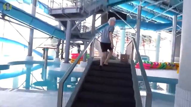 24 ЧАСА в Закрытом АКВАПАРКЕ - Челлендж