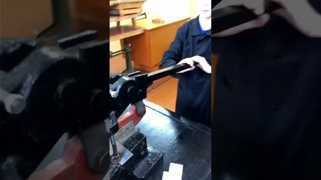 Делаем нагубники для тисков смотреть онлайн