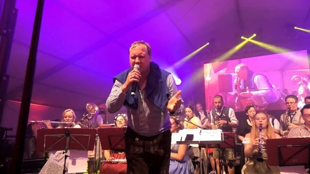 Coburger OktOPAfest 30.09.2023 - Ohne Dich schlaf' ich heut Nacht nicht ein (Cover) смотреть онлайн