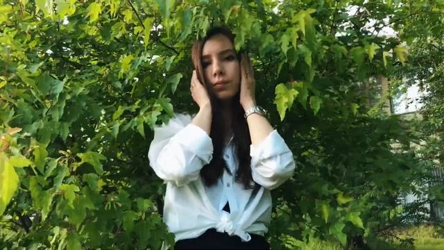 Модельный тест (Model test). Пример свободного позирования вне студии. смотреть онлайн