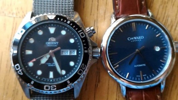 Orient 46943 vs Sellita SW200-1