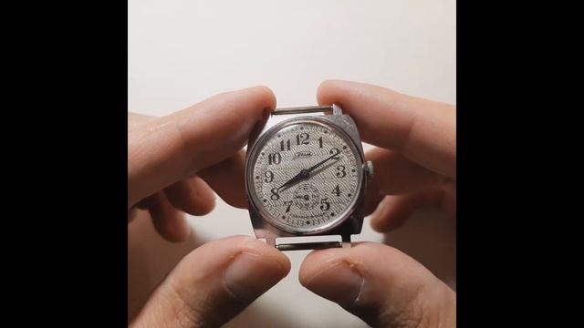 SERVED ZIM Mens Wristwatch Soviet Vintage USSR Classic Small Second Hand смотреть онлайн