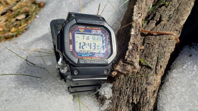 Snow and a Cabin with my G-Shock GW-M5610 619pm смотреть онлайн