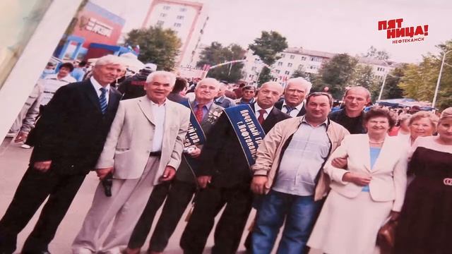 Более 40 лет прививая горожанам любовь к спорту смотреть онлайн