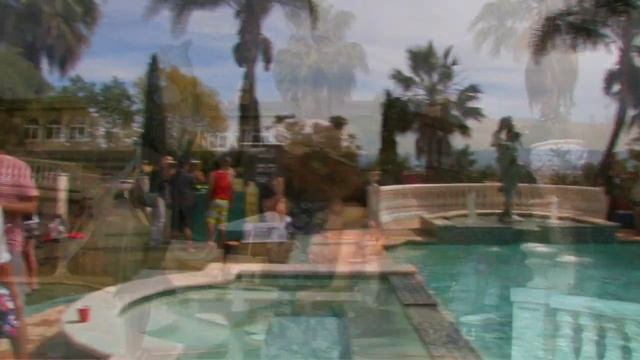 Hollywood Couture by Mariya Milovidova and Tera Birhan смотреть онлайн