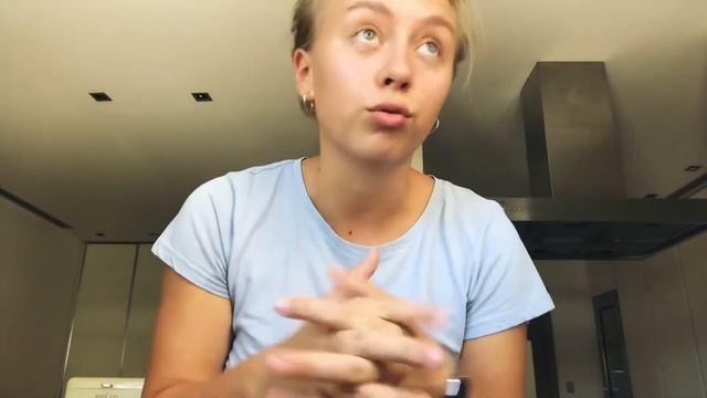 Два часа моей одинокой жизни во Франции. смотреть онлайн